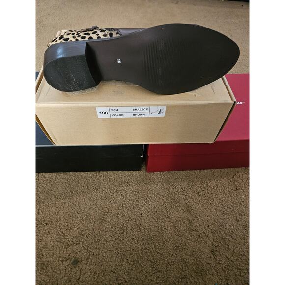 Journey Collection Shalece Brown/ Cheetah Print Heels | Size 10 - Picture 6 of 6